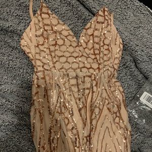 Fashion nova rose gold sequin dress